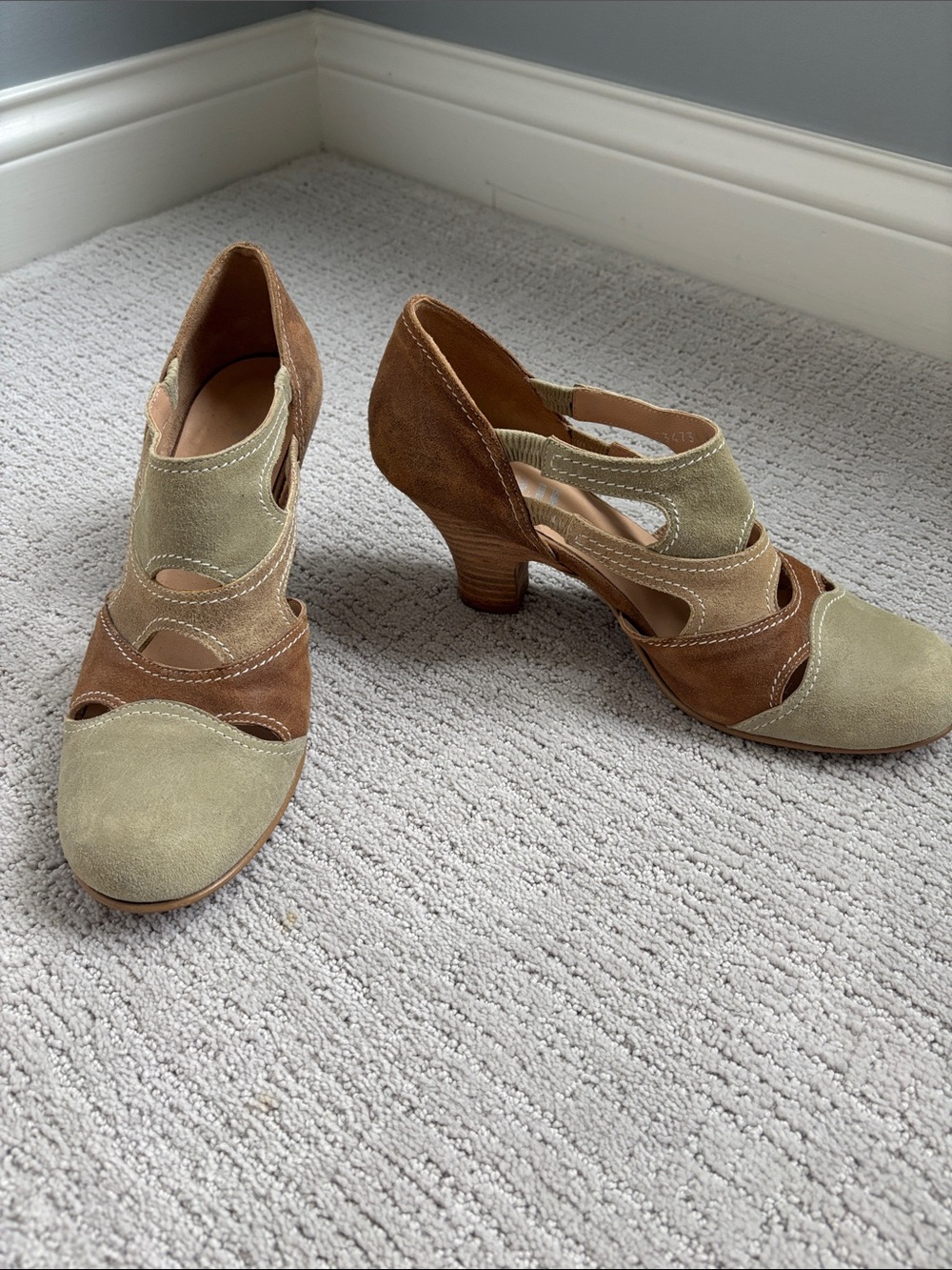 Two-Tone Suede Cutout Heels in Tan and Olive